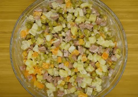 Веганский оливье