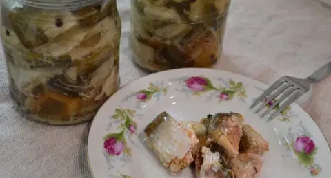 Консервы из плотвы