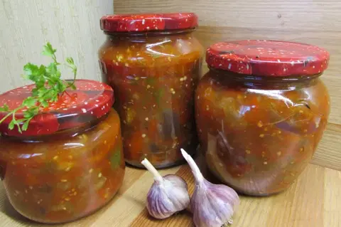 Баклажаны в заливке на зиму