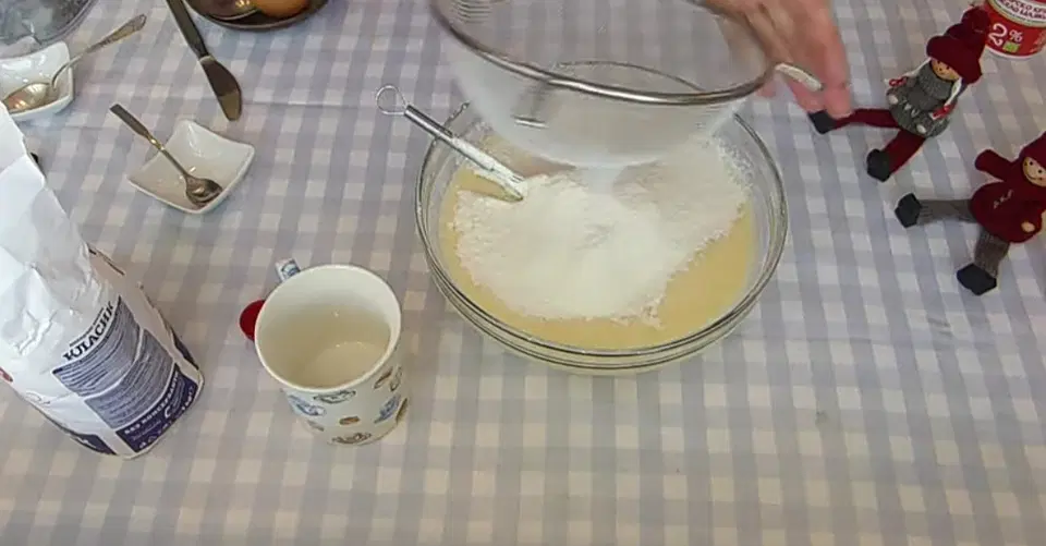 Блинчики на воде и на кислом молоке — шаг 4