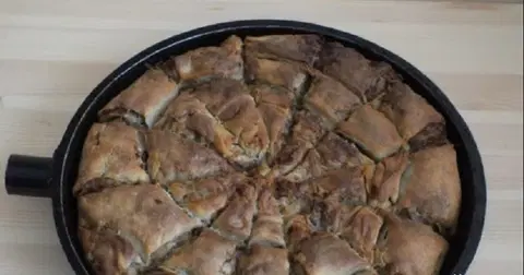 Бурма с мясом в духовке
