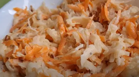 Салат из топинамбура с морковью и яблоком