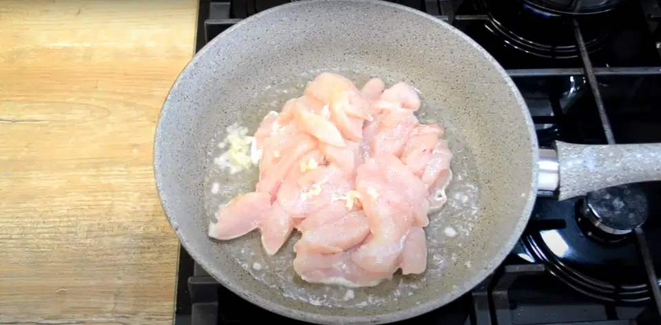 Соба с курицей и овощами — шаг 3