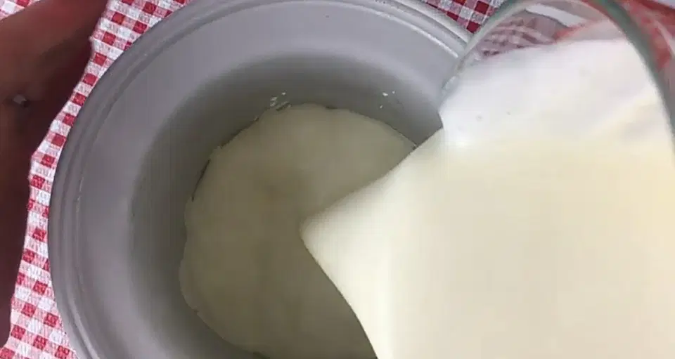 Мороженое в мороженице — шаг 3