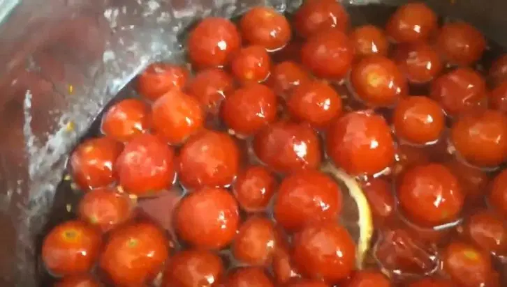 Варенье из черри — шаг 3