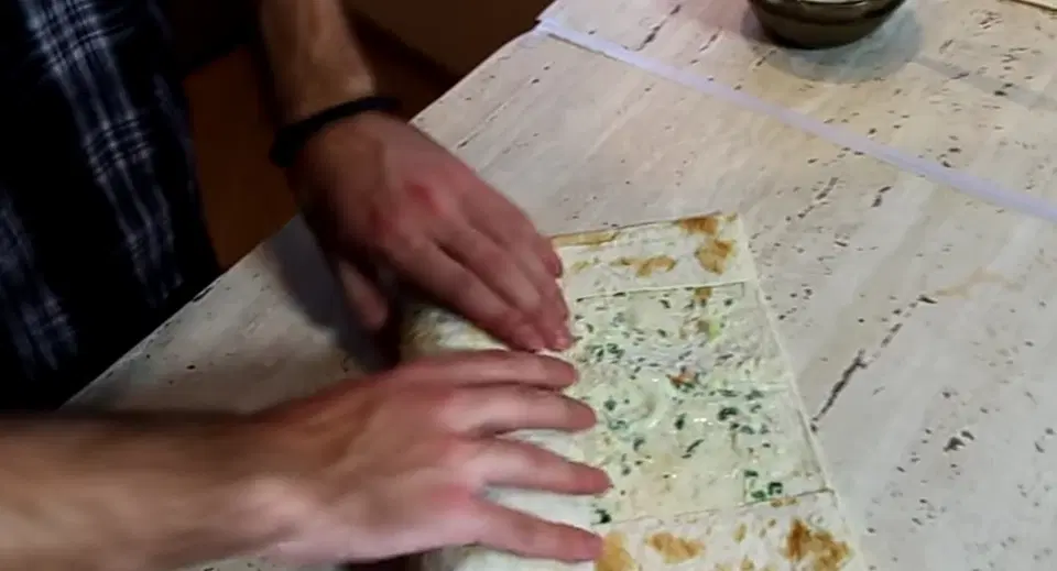 Классическая шаурма с курицей — шаг 7