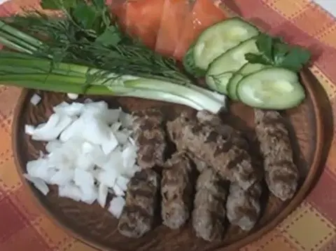 Чевапчичи из говядины