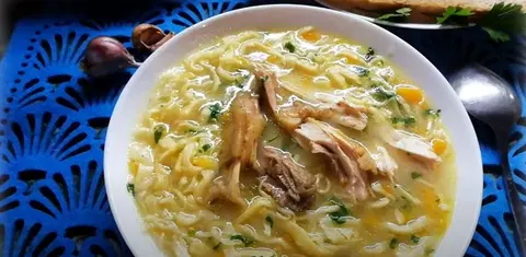 Лапша из петуха домашнего