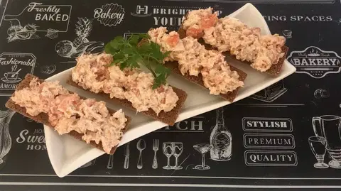Риет из лосося
