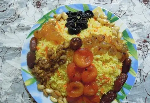 Бухарский плов с сухофруктами