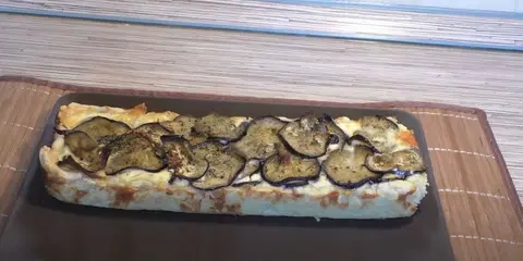 Заливной пирог с баклажанами