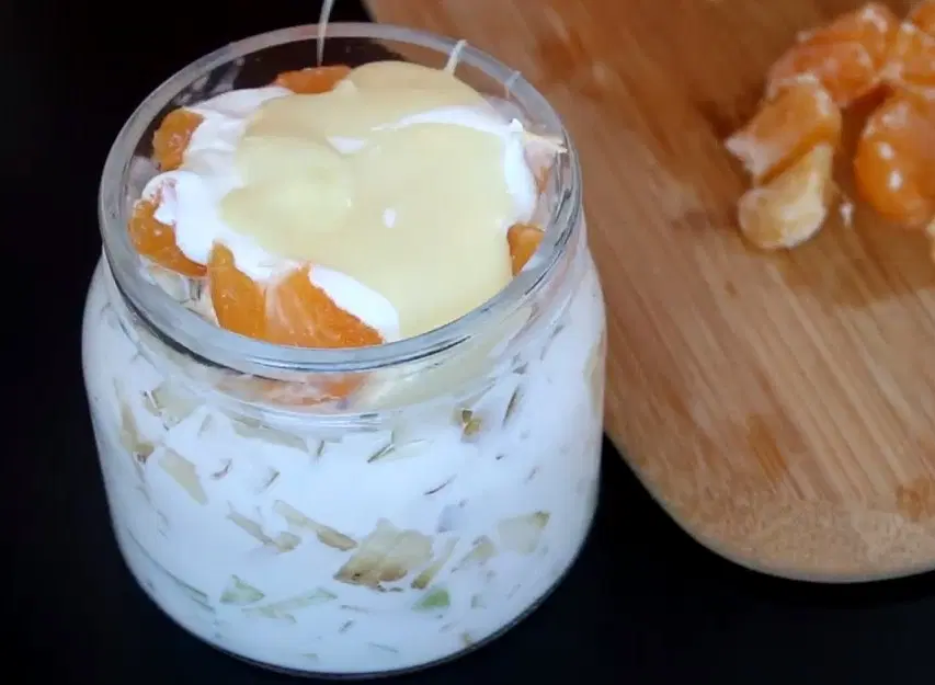 Фруктовый десерт с мороженым — шаг 3