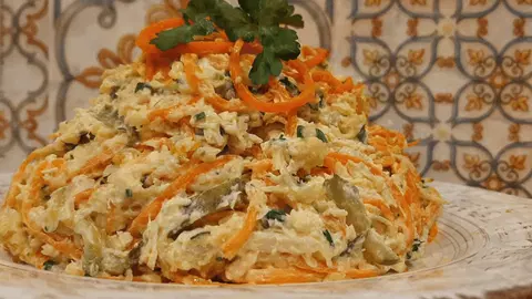 Салат с курицей и морковью по-корейски
