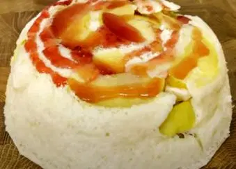 Быстрая яблочная шарлотка