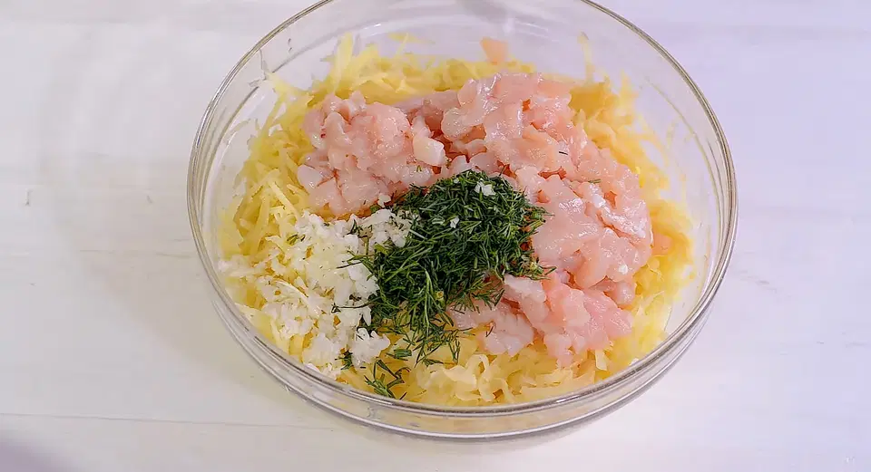 Драники с курицей — шаг 3