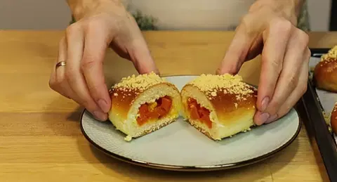 Вкусные домашние пирожки с тыквенной начинкой