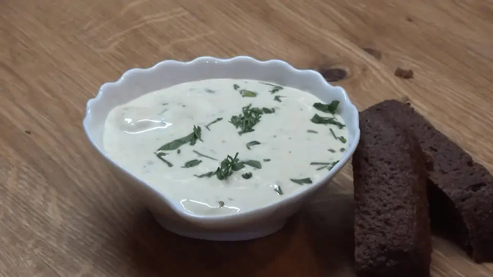 Белый чесночный соус