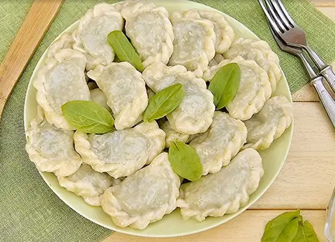 Вареники с щавелем