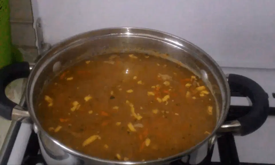 Уха из рыбных консервов — шаг 4