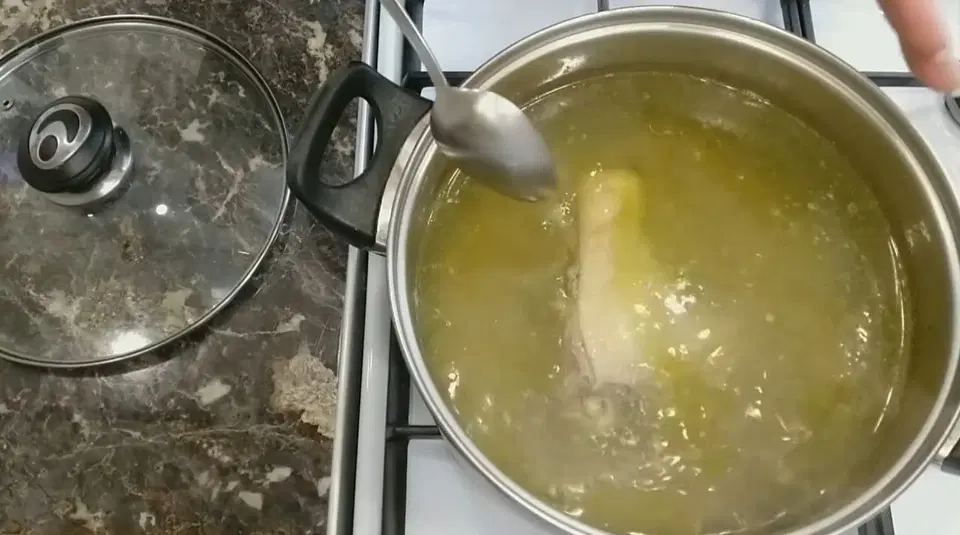 Куриный суп по-домашнему — шаг 1