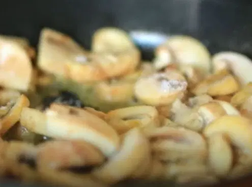 Лазанья с шампиньонами и сыром — шаг 2