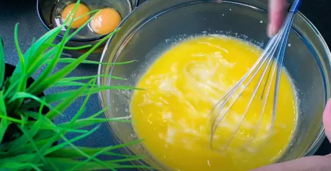 Торт «Муравейник» без использования мясорубки — шаг 3