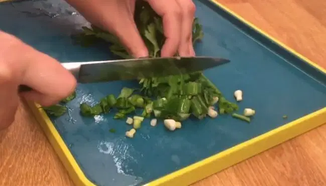 Уха из красной рыбы — шаг 4