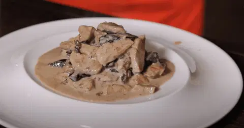 Мясо с черносливом