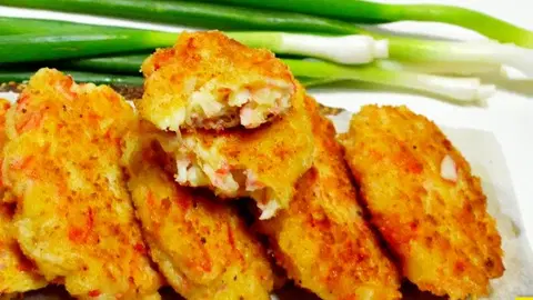 Котлеты из крабовых палочек с сыром