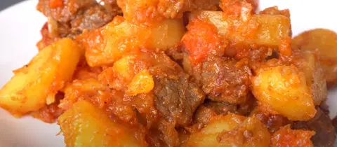 Жаркое из свинины с картошкой
