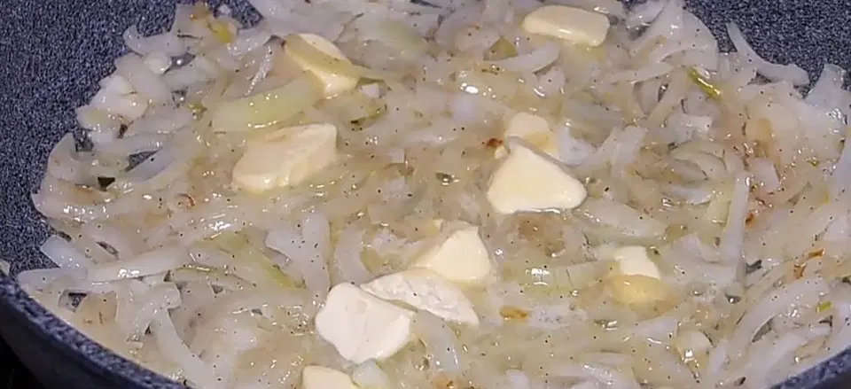 Луковый паштет — шаг 3