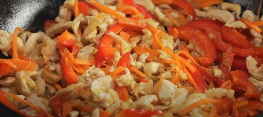 Лапша с мясом — шаг 11