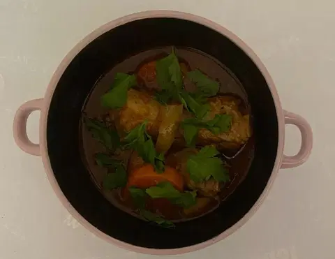 Шурпа со свиными ребрышками