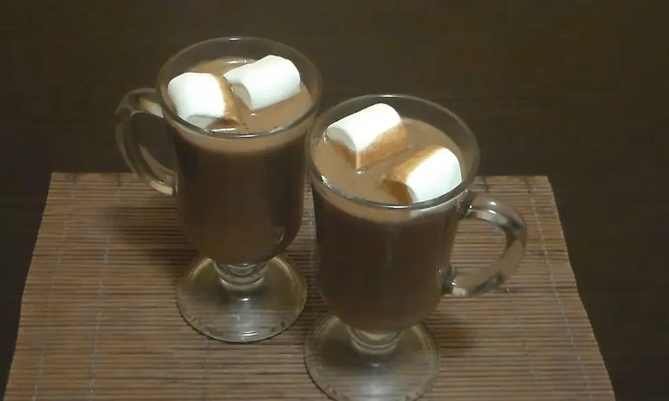 Горячий шоколад с маршмеллоу — шаг 2