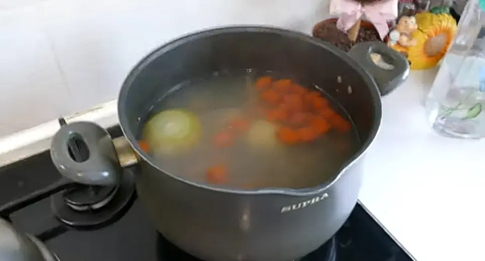 Уха из стерляди — шаг 2