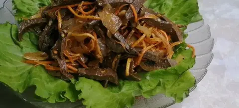 Салат из легкого говяжьего