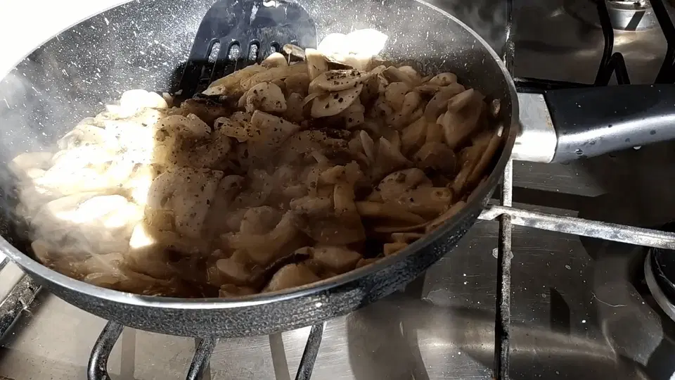 Галушки с мясом — шаг 2