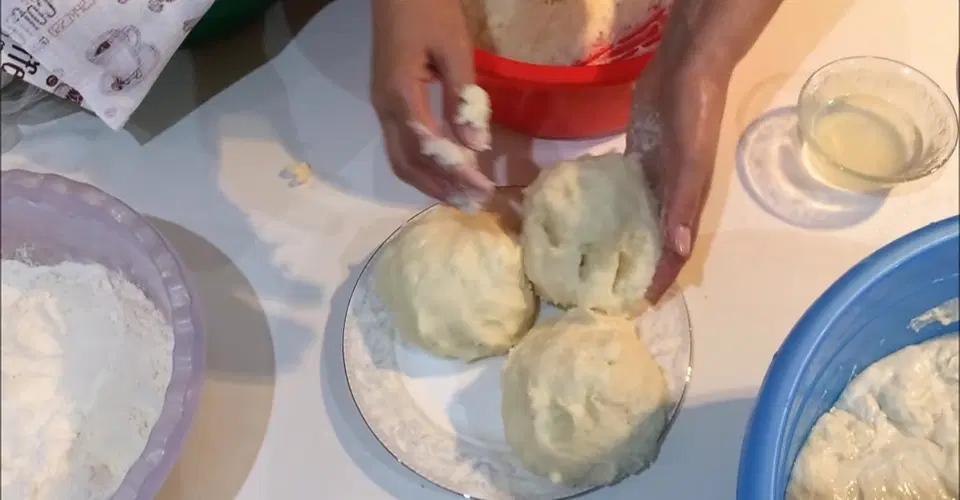 Осетинский пирог с картошкой и сыром — шаг 7