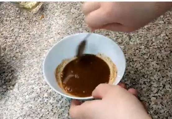 Салат из сырой свеклы по-корейски — шаг 2