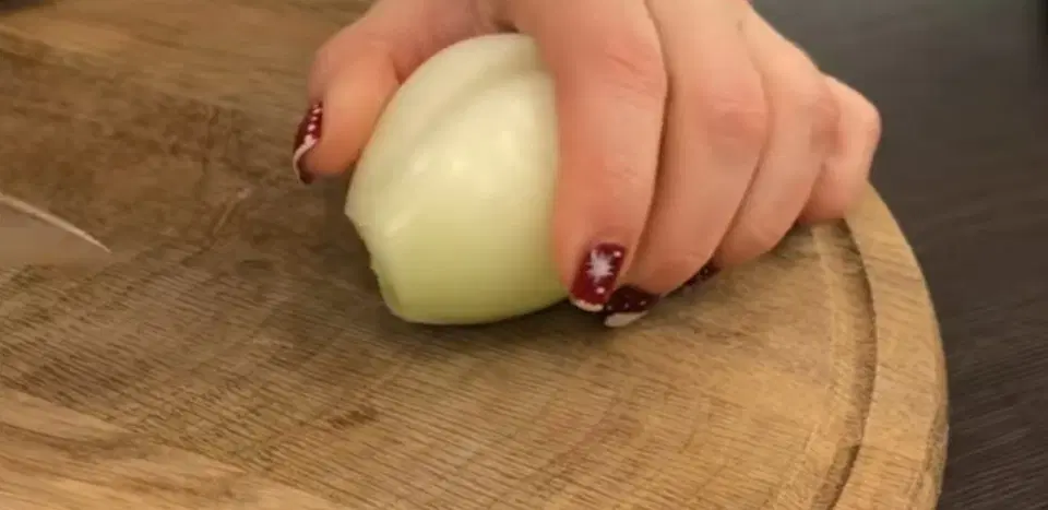 Оливье по-советски с куриной грудкой — шаг 5