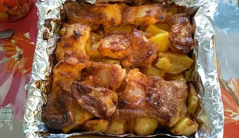Минога с картошкой в духовке
