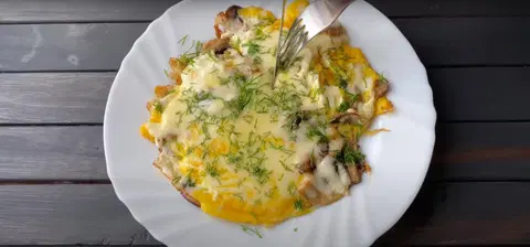 Яичница с грибами