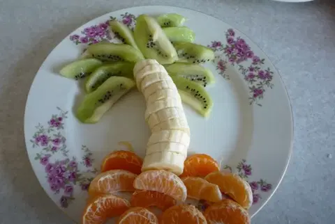 Салат из фруктов Пальма