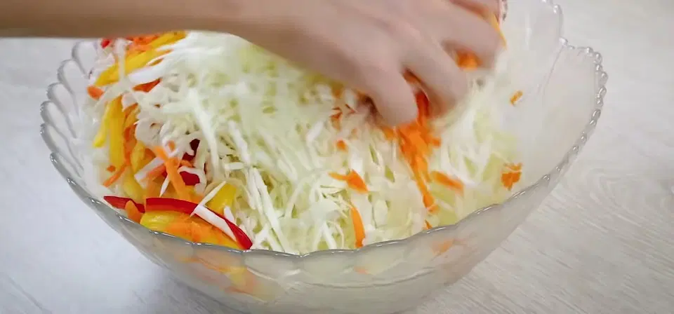 Маринованная капуста на закуску — шаг 3