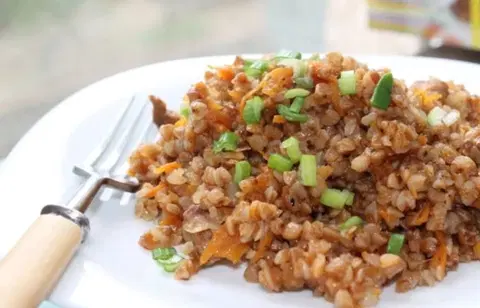 Гречка по-купечески с фаршем в мультиварке