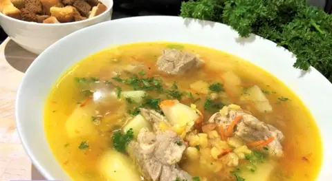 Суп гороховый классический с мясом