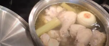 Куриный суп с домашней лапшой — шаг 3