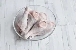 Окорочка и голень в рукаве для запекания в духовке — шаг 2