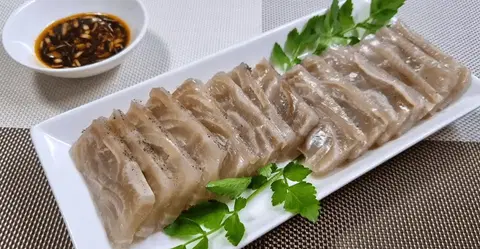 Холодец из свиных шкурок