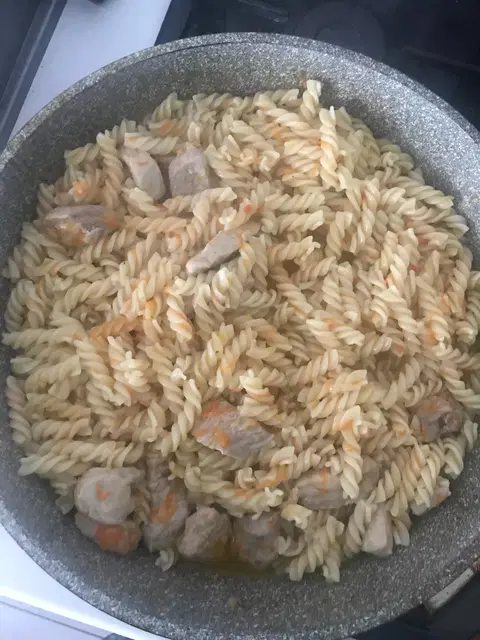 Плов из макарон